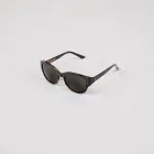 Fashionable Wrap Sunglasses