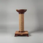 Hearthstone Prestige Scratching Post — Large