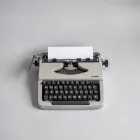 Classic Typewriter-style Keyboard