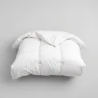 Luxurious Down Alternative Comforter