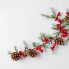 Pinecone and Berry Garland